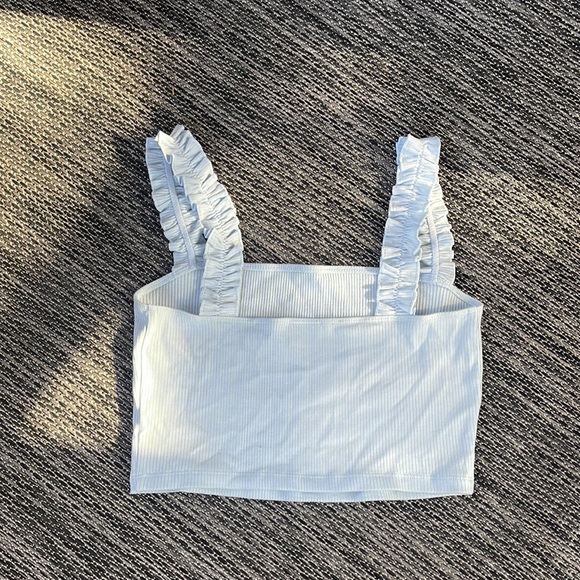 Aritzia m shirt - Picture 2 of 2